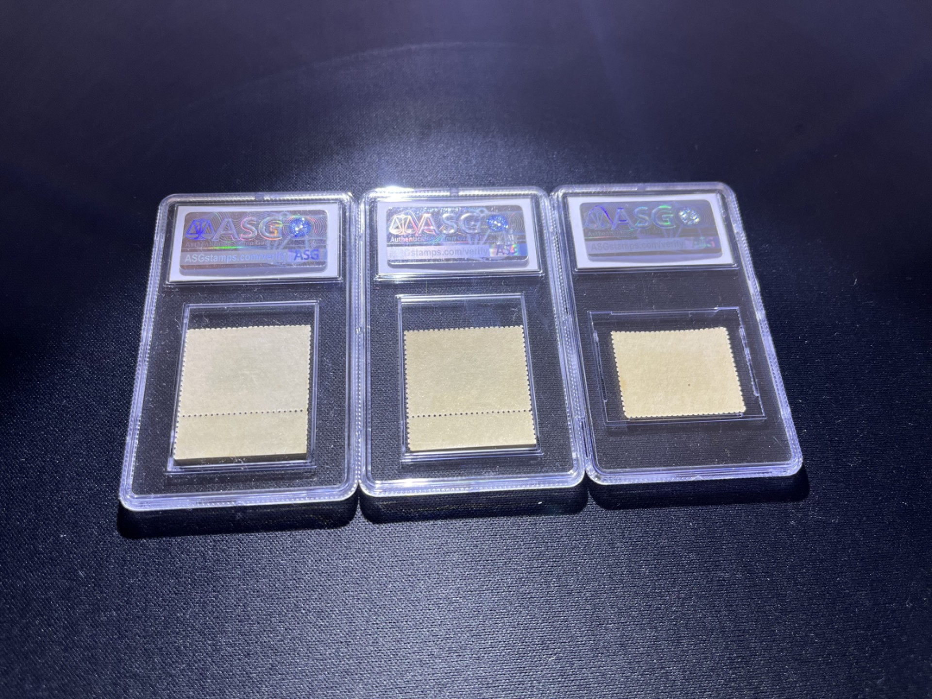洪涛臻品 精品邮票限时拍卖第二十一期 清宣统登基邮票新 ASG评级85分OG，部分带边纸，大块精挑送评，105最严格出分，110多年前的邮票，能评到85分实属不易，一套90分的拍下来要六七千元，且拍且珍惜，价值洼地，注意捡漏