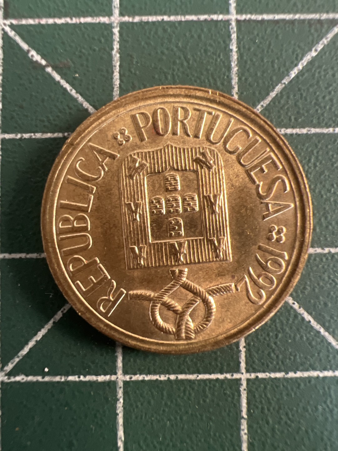 泡泡堂第八十一期  世界硬币专场（无押金，无佣金，捡漏，全场20包邮，偏远地区除外） 葡萄牙五元