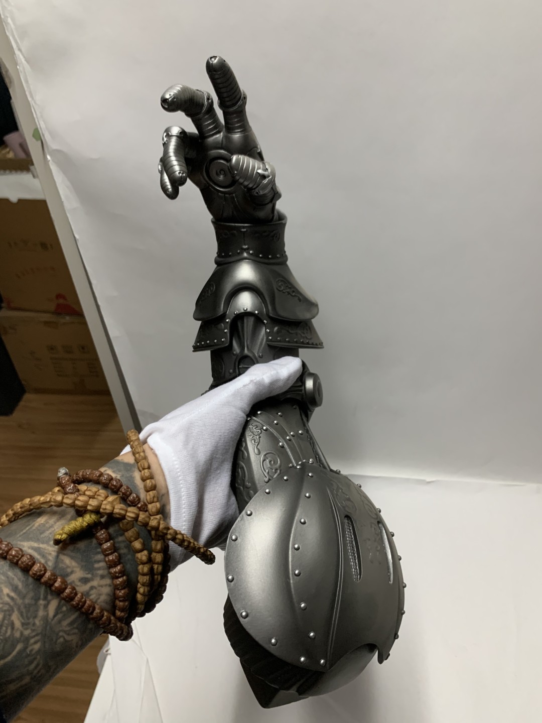 零元拍：Sideshow  毁灭博士/ Doctor Doom LSF雕像配件无包装一只完美的右臂