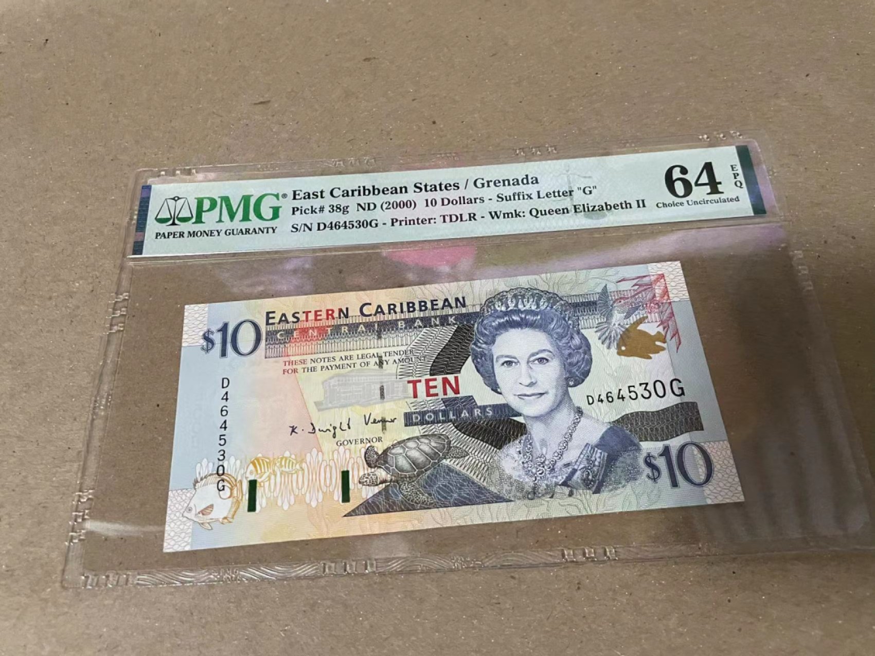 【Blue Auction】✨世界纸币精拍第222期 ——冠军舍那 东加勒比 2000年10元 PMG64EPQ 女王