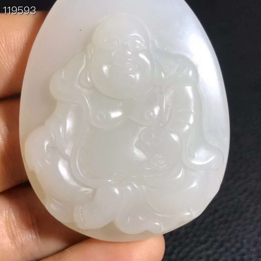 和田玉佛牌