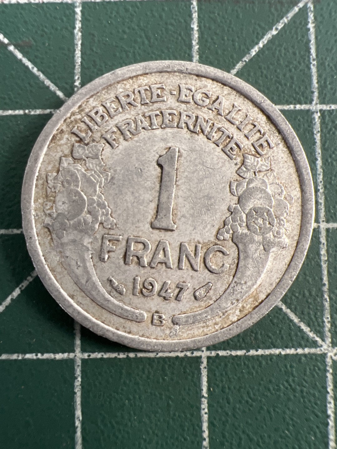 泡泡堂第八十二期  世界硬币纪念章纸币专场（无押金，无佣金，捡漏，全场20包邮，偏远地区除外） 法国1947年1法郎