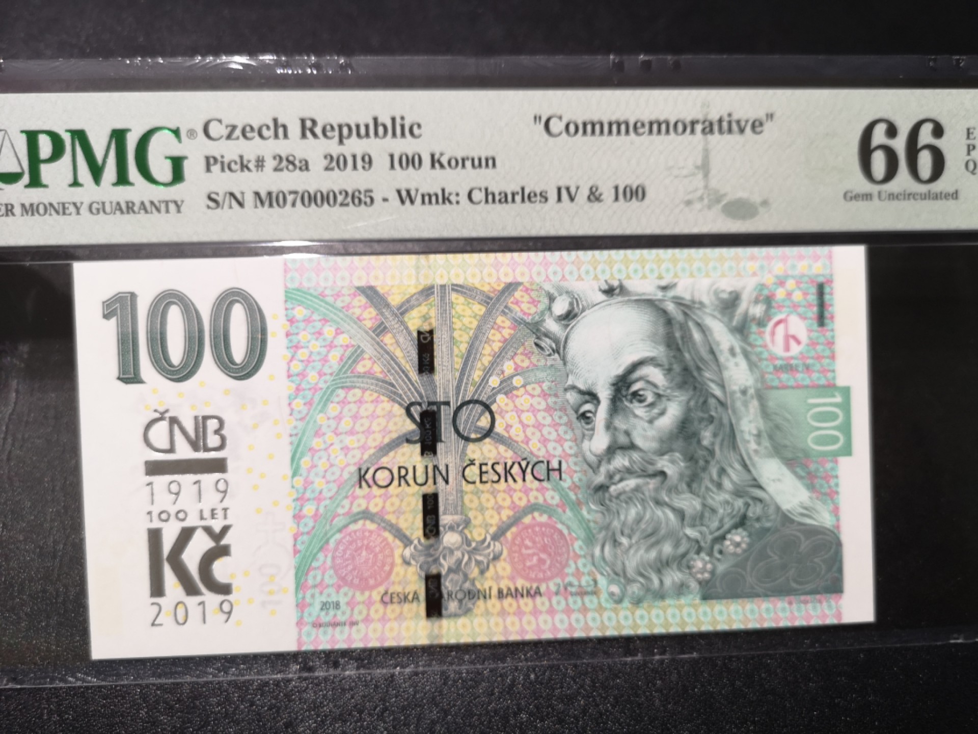 《外钞收藏家》第二百零一期 2019年捷克100克朗 PMG67 100周年纪念钞版