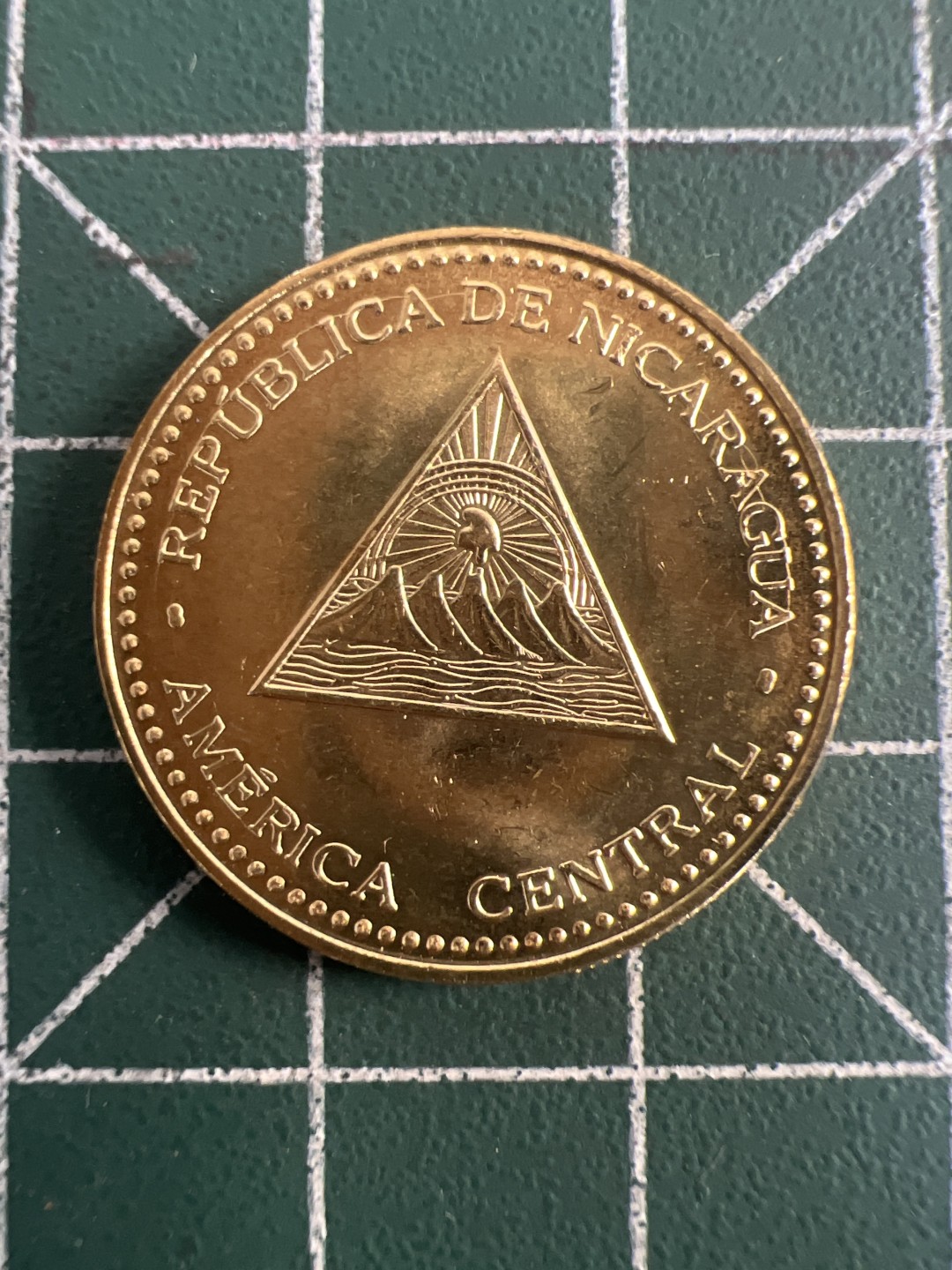 泡泡堂第八十一期  世界硬币专场（无押金，无佣金，捡漏，全场20包邮，偏远地区除外） 尼加拉瓜25分