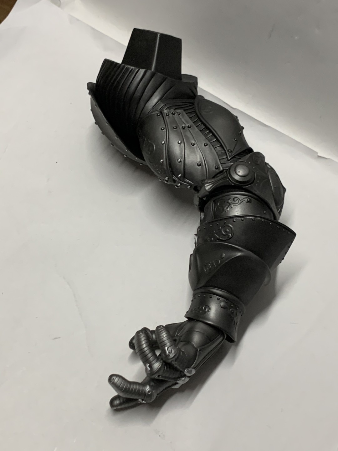 零元拍：Sideshow  毁灭博士/ Doctor Doom LSF雕像配件无包装一只完美的右臂