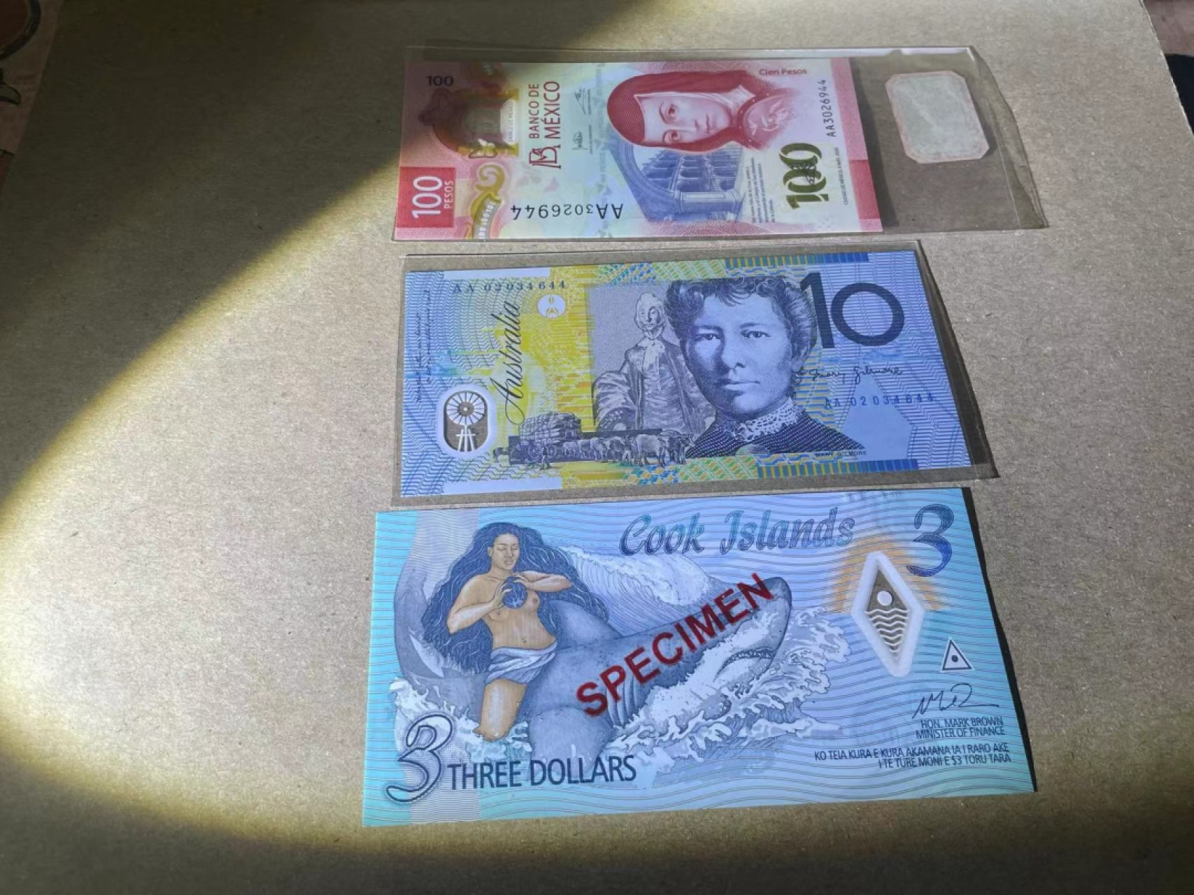 【Blue Auction】✨世界纸币精拍第222期 ——冠军舍那 【一组3张 包含AA冠和样钞】墨西哥、澳大利亚、库克群岛纸币一组 全新UNC