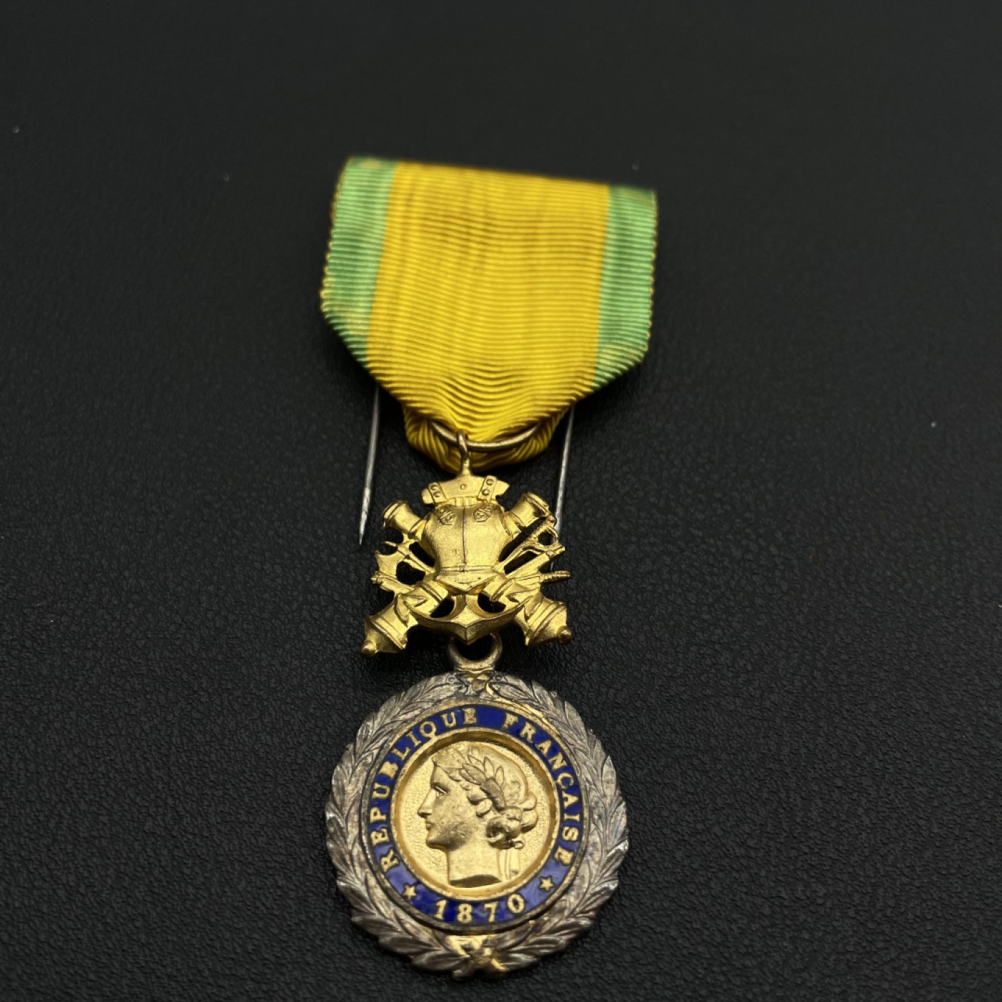 勋章奖章交易所9月10日群拍 法国三共军事功勋奖章