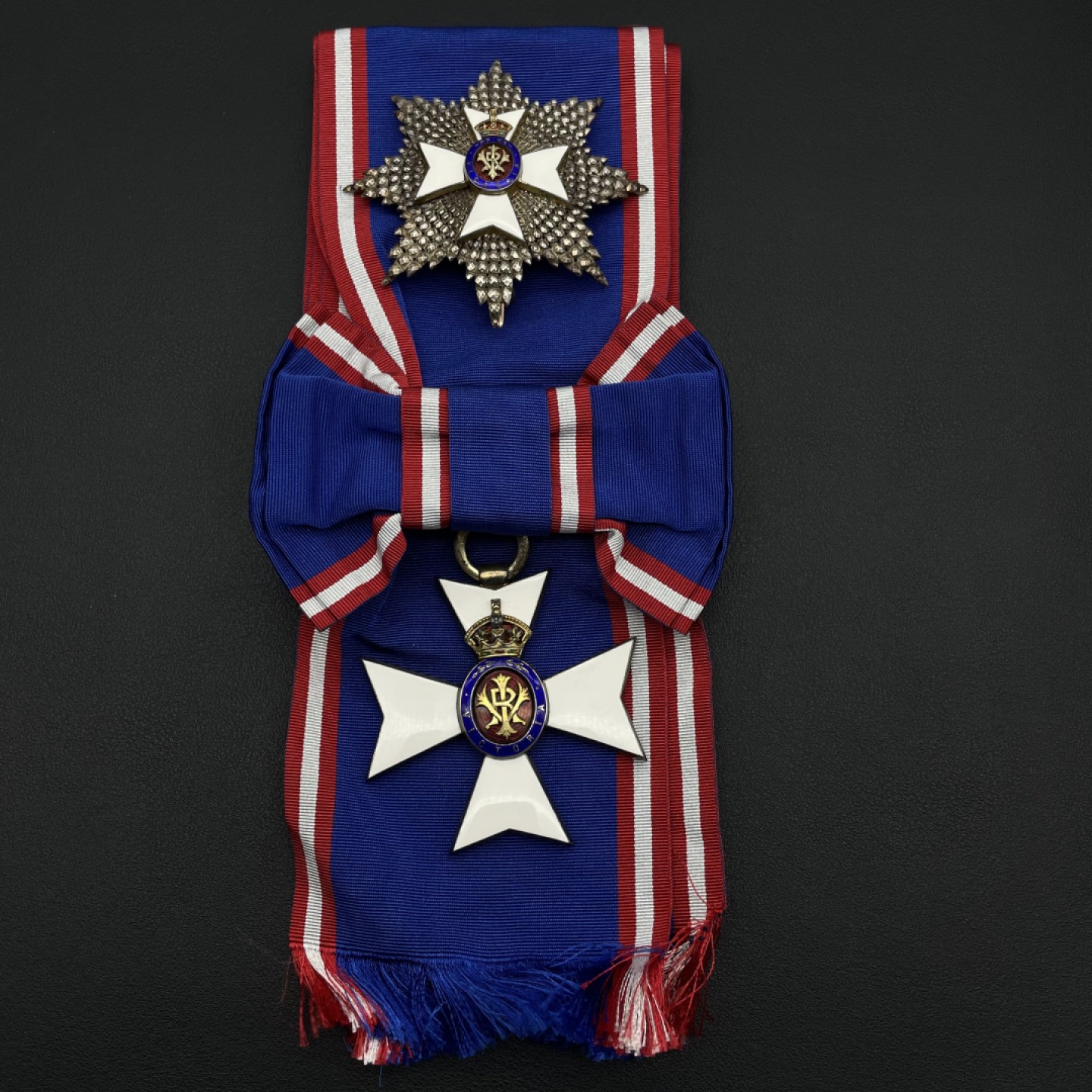 勋章奖章交易所9月10日群拍 英国大十字级皇家维多利亚勋章