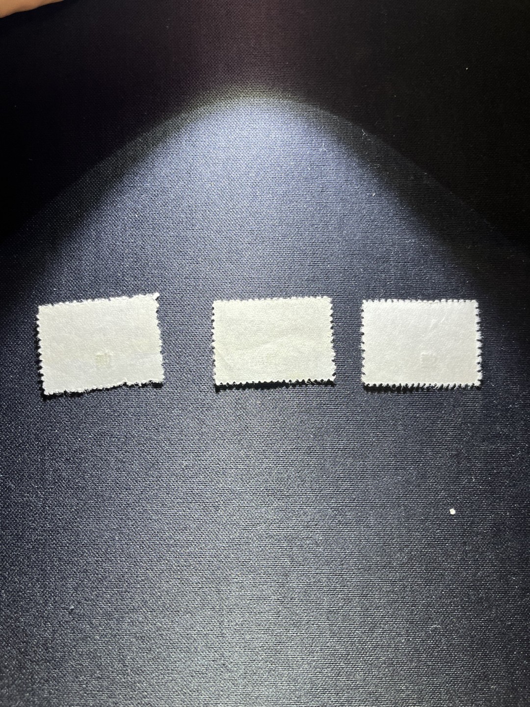洪涛臻品 精选邮票限时拍卖第二十二期 解放区山东二七建邮七周年纪念邮票新3枚，加盖邮字，上品，收藏不要错过，品相不错，后面没什么货，随时售缺