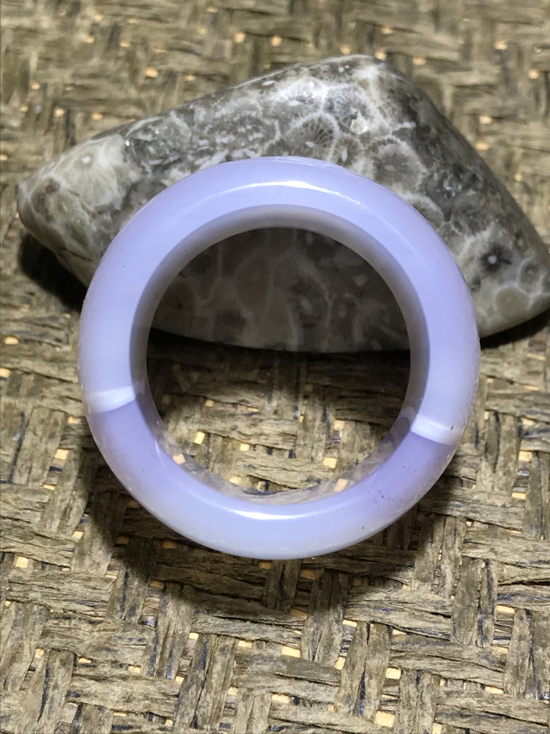 精美天然天眼高玉化玛瑙扳指一个！