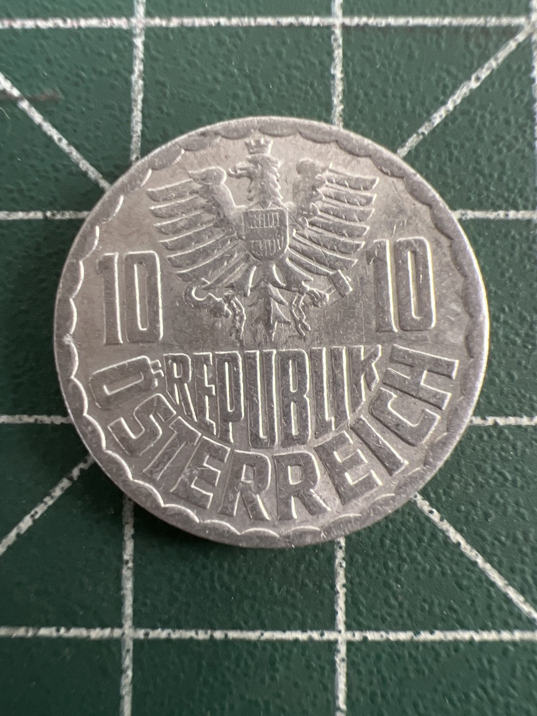 泡泡堂第八十三期  世界硬币邮票专场（无押金，无佣金，捡漏，全场20包邮，偏远地区除外） 奥地利十格