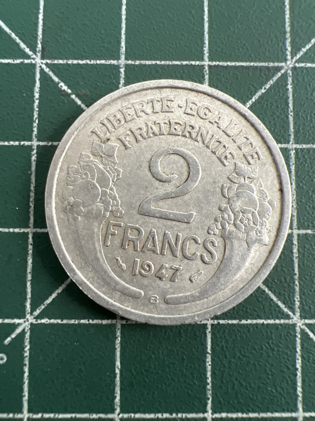 泡泡堂第八十三期  世界硬币邮票专场（无押金，无佣金，捡漏，全场20包邮，偏远地区除外） 法国47年2法郎