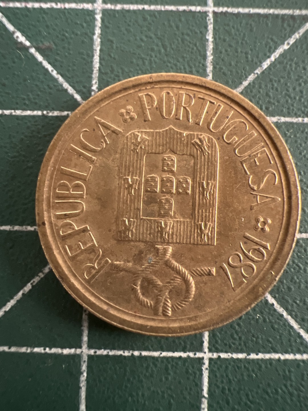 泡泡堂第八十三期  世界硬币邮票专场（无押金，无佣金，捡漏，全场20包邮，偏远地区除外） 葡萄牙5埃