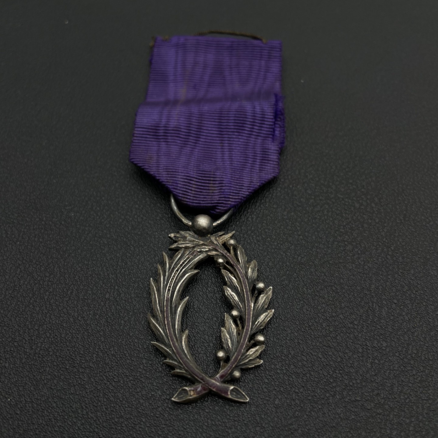 勋章奖章交易所9月10日群拍 法国骑士级棕榈叶勋章