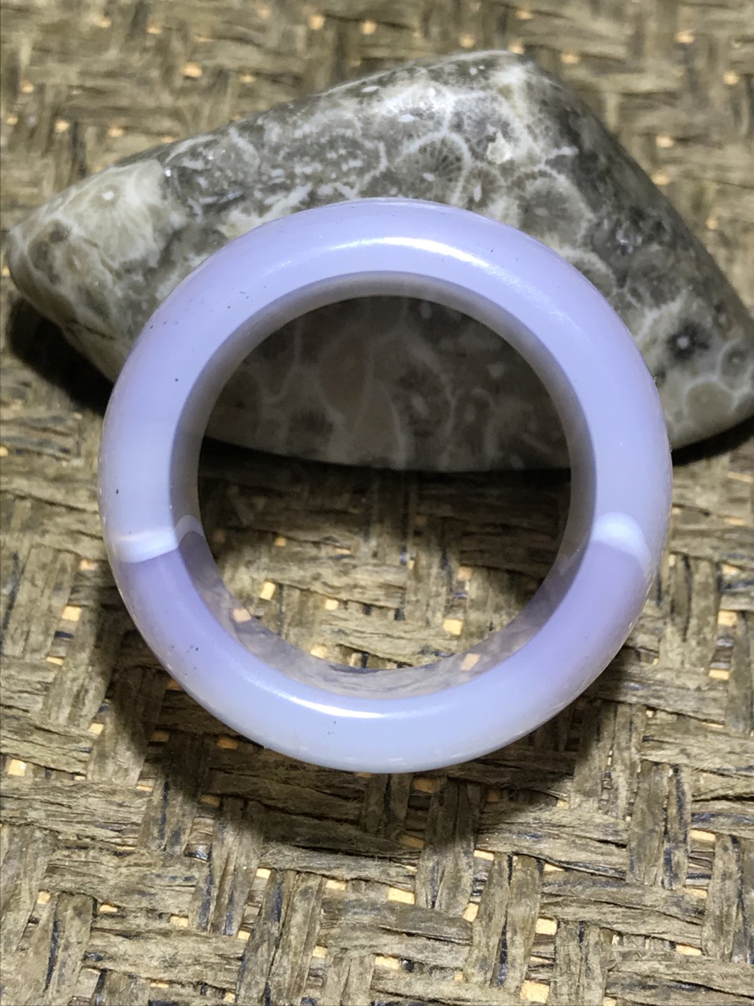 精美天然天眼高玉化玛瑙扳指一个！