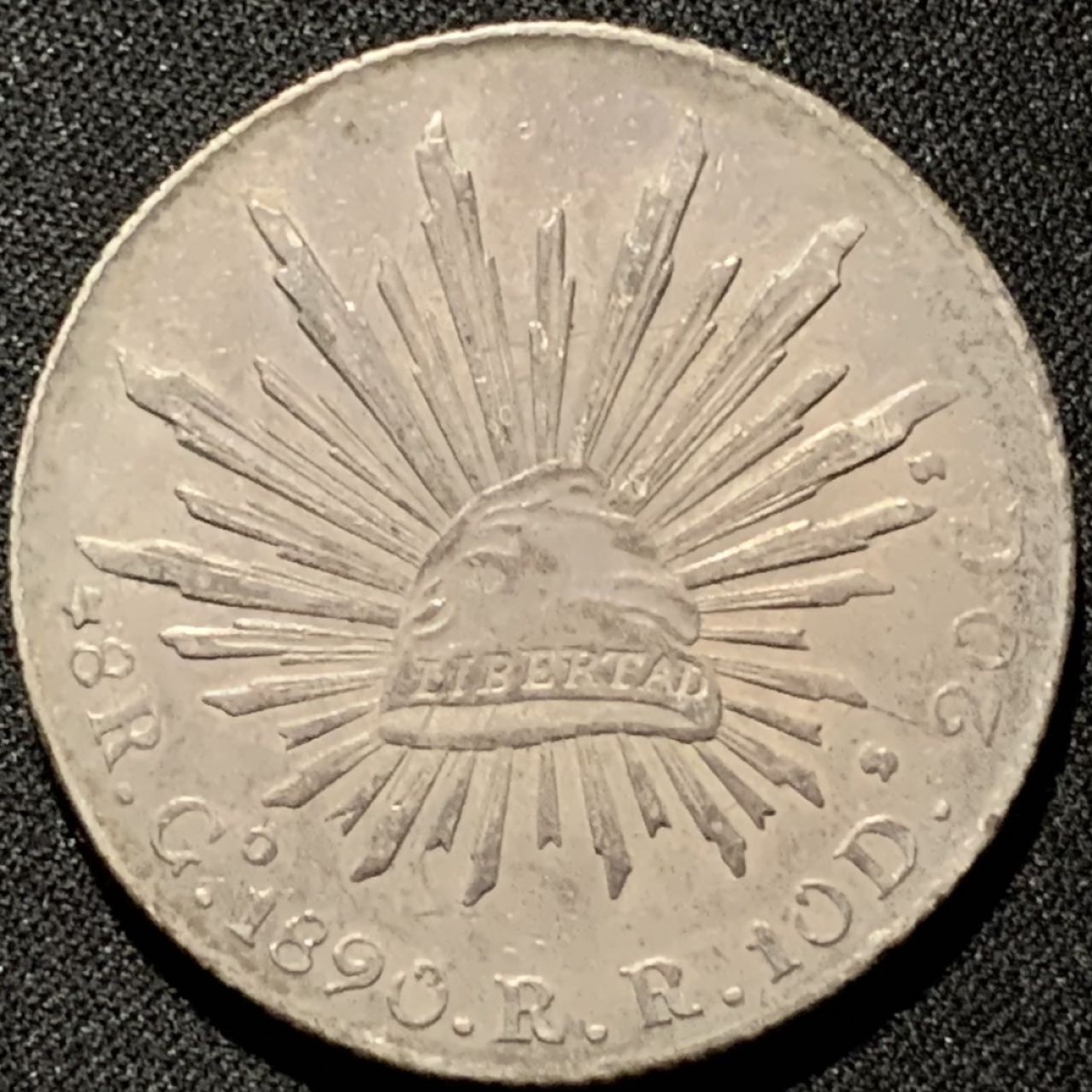 紫瑗钱币——第206期拍卖 墨西哥 1890年 GO RR 在华流通 花边鹰洋 8里亚尔 银币 老包浆