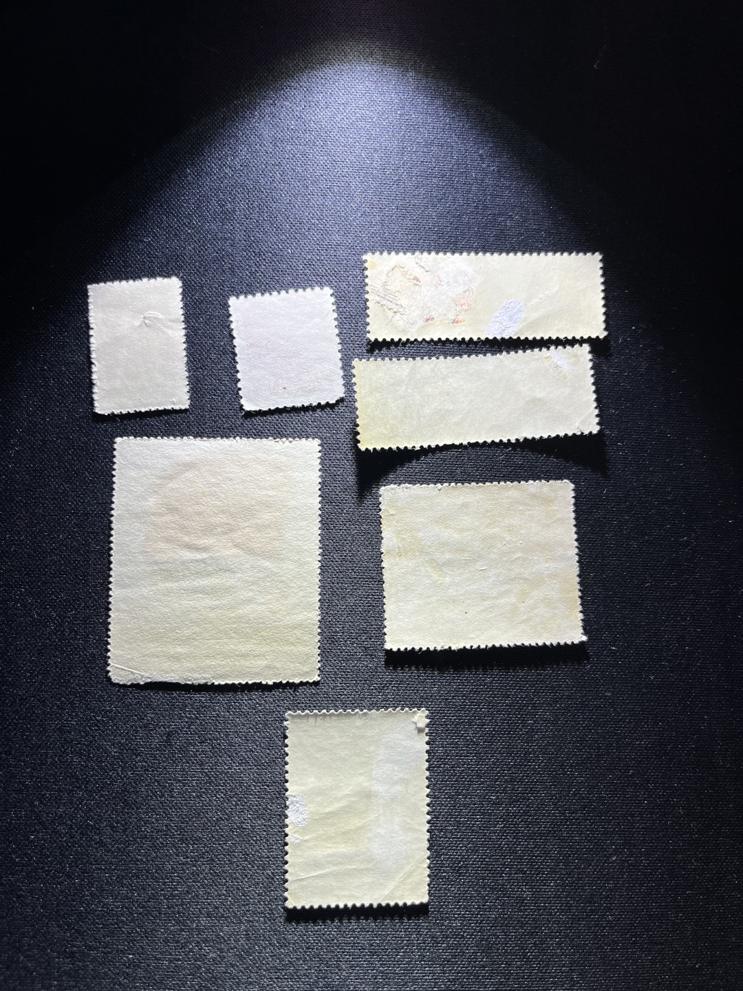 洪涛臻品 精选邮票限时拍卖第二十三期 新中国旧票几枚，上品，中上品。喜欢的不要错过，所有邮票包老包真，注意捡漏