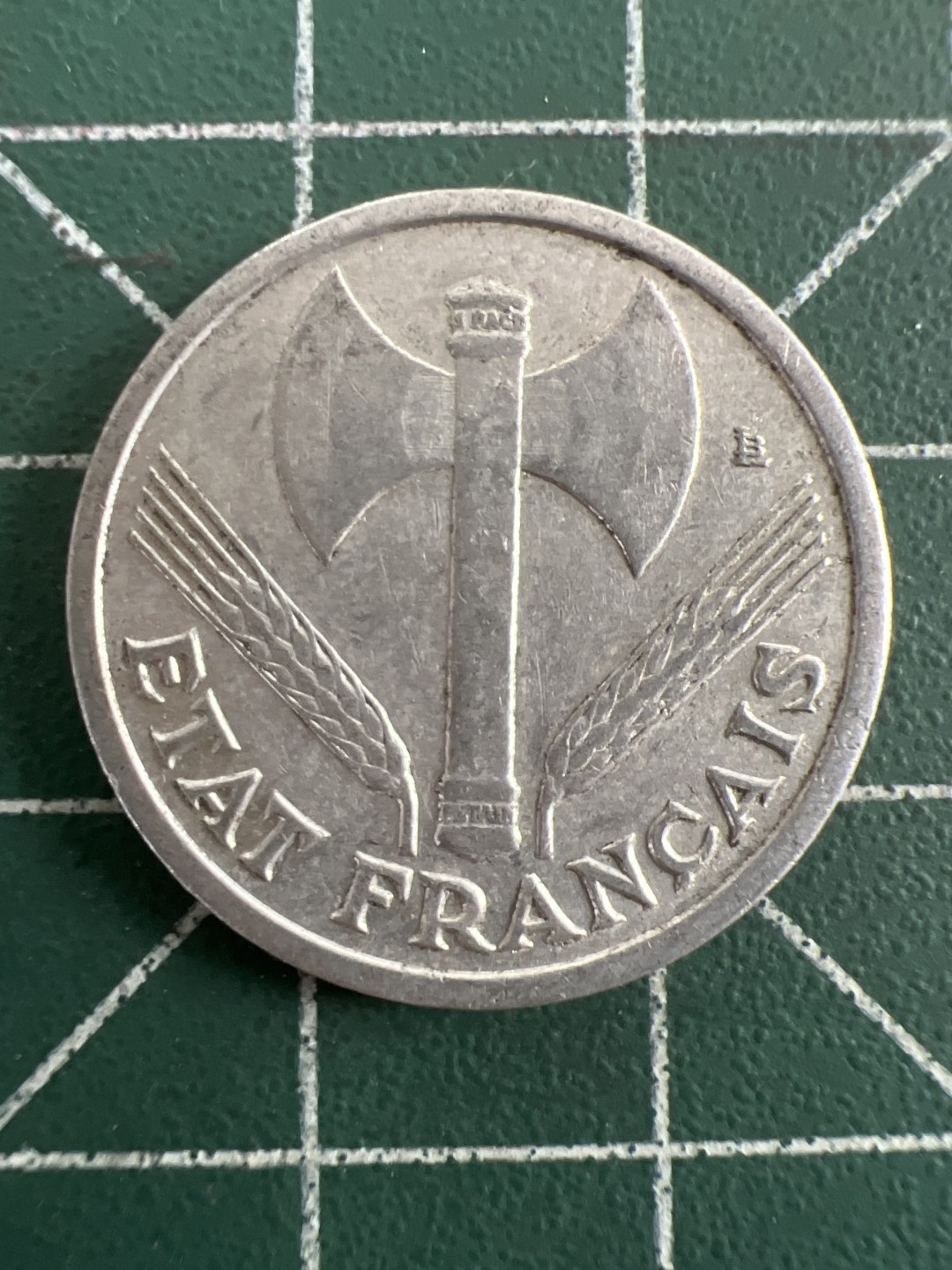 泡泡堂第八十五期  世界硬币纪念章邮票专场（无押金，无佣金，捡漏，全场20包邮，偏远地区除外） 维希政府一法郎