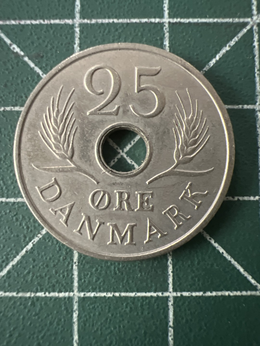 泡泡堂第九十三期  世界硬币纪念章邮票专场（无押金，无佣金，捡漏，全场20包邮，偏远地区除外） 丹麦25欧尔