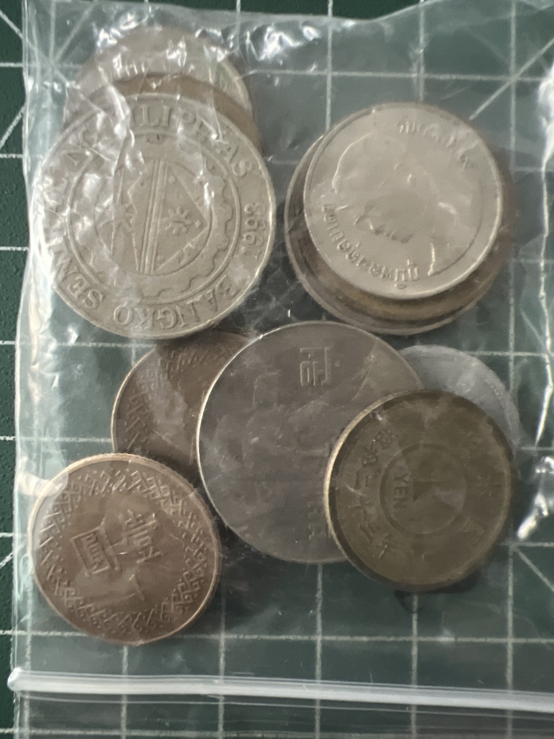 泡泡堂第八十六期  世界硬币纪念章邮票专场（无押金，无佣金，捡漏，全场20包邮，偏远地区除外） 杂币一袋五