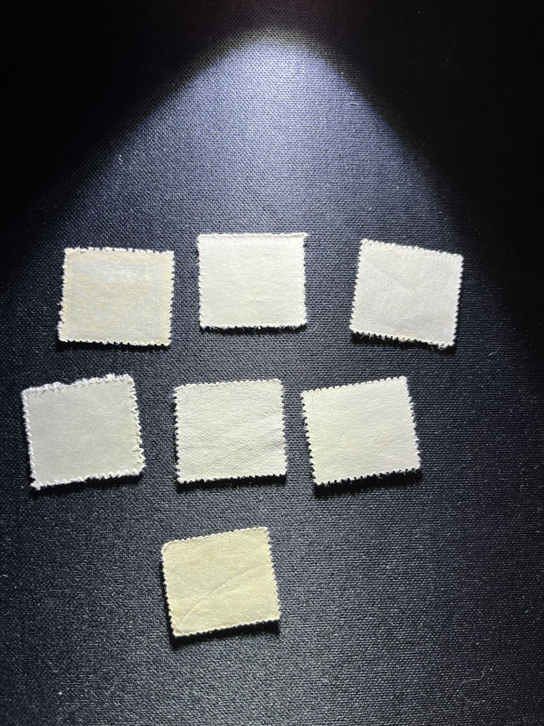 洪涛臻品 精选邮票限时拍卖第二十四期 华东邮政等解放区邮票几枚，上品
