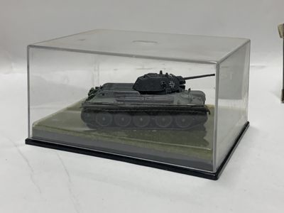 零元拍：又翻出近二十年的老宝贝，威龙CANDO系列成品战车模型，比例1/72 T34 自带亚克力罩。 - 零元拍：又翻出近二十年的老宝贝，威龙CANDO系列成品战车模型，比例1/72 T34 自带亚克力罩。