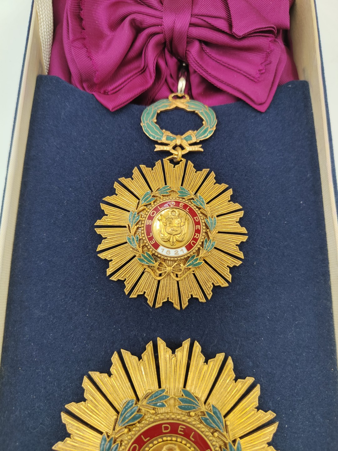 全场0元起拍 咸鱼国勋章拍卖专场 秘鲁太阳勋章 大绶章 秘鲁最高荣誉勋章