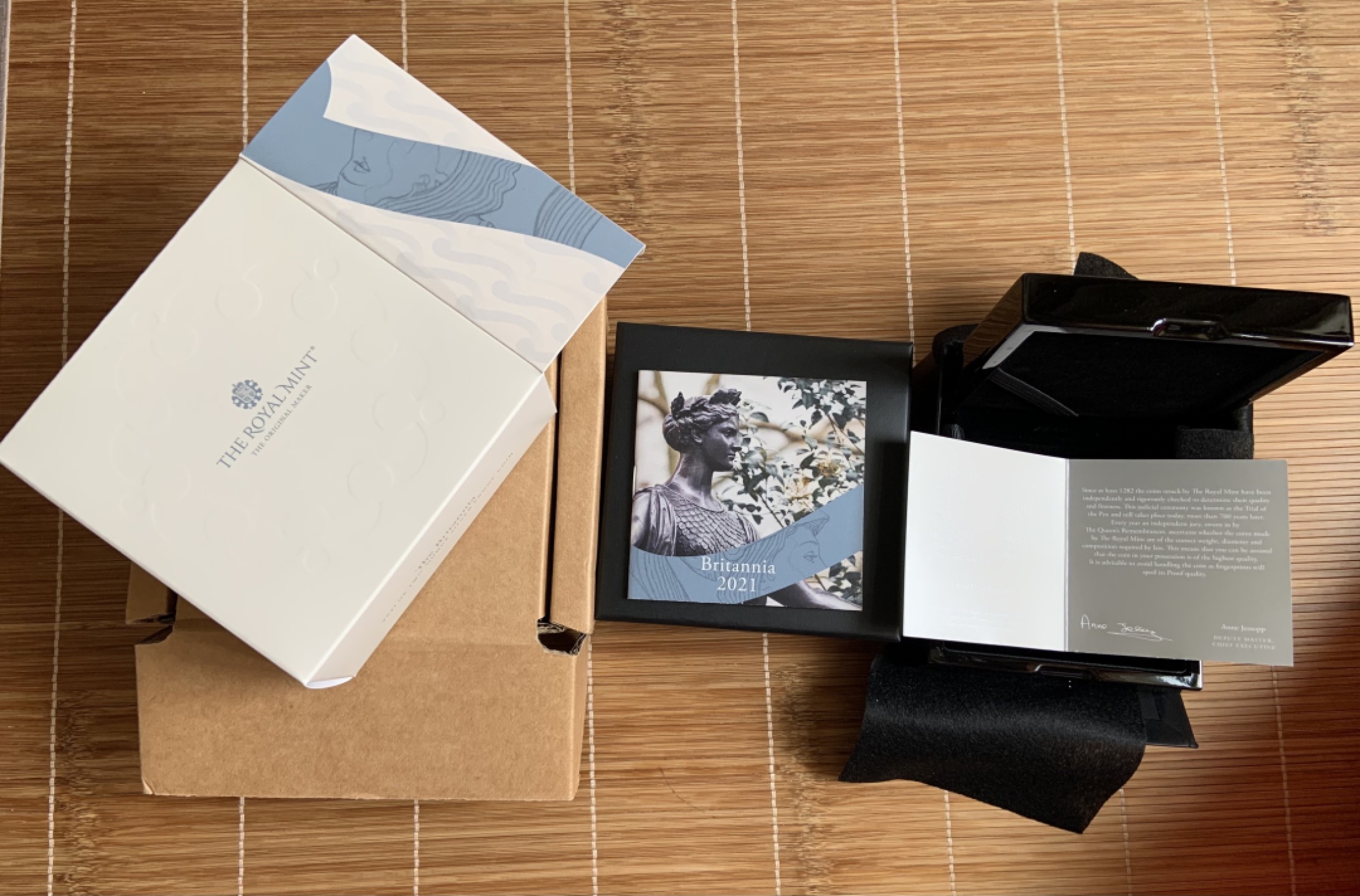 收藏联盟Quantum Auction 第190期拍卖(已更新) 英国2021年大不列颠女神2盎司精制银币 NGC PF69 面额5镑 含精美原装盒