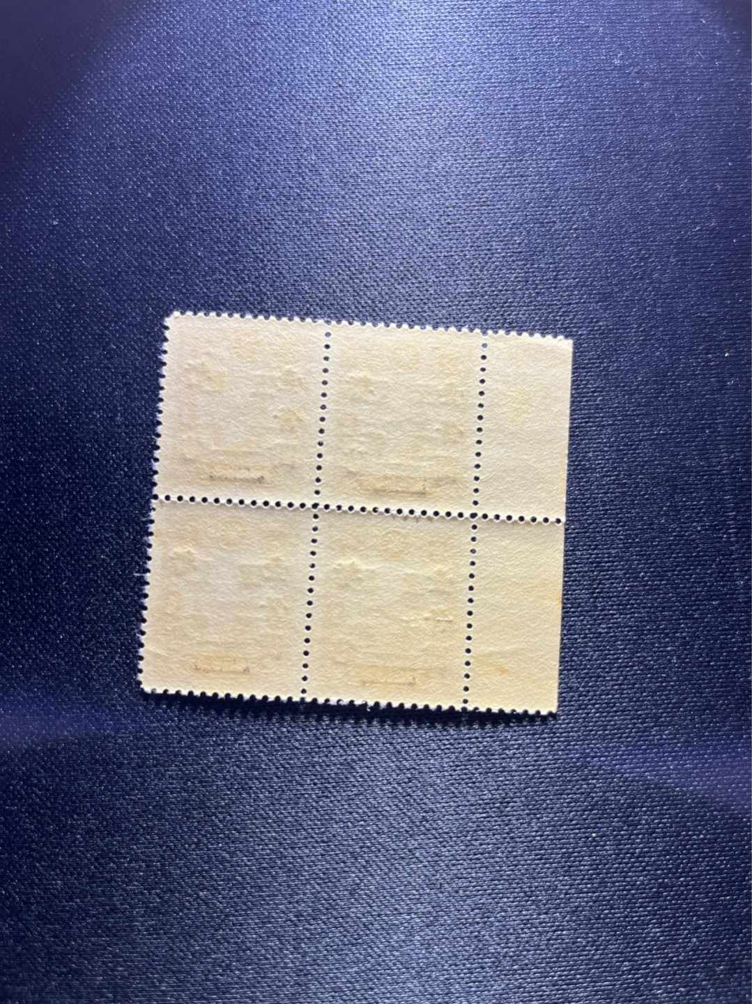 洪涛臻品 精选邮票限时拍卖第二十五期 孙像加字改值邮票方连一组，几乎全品，齿间有折，无明显瑕疵，注意捡漏