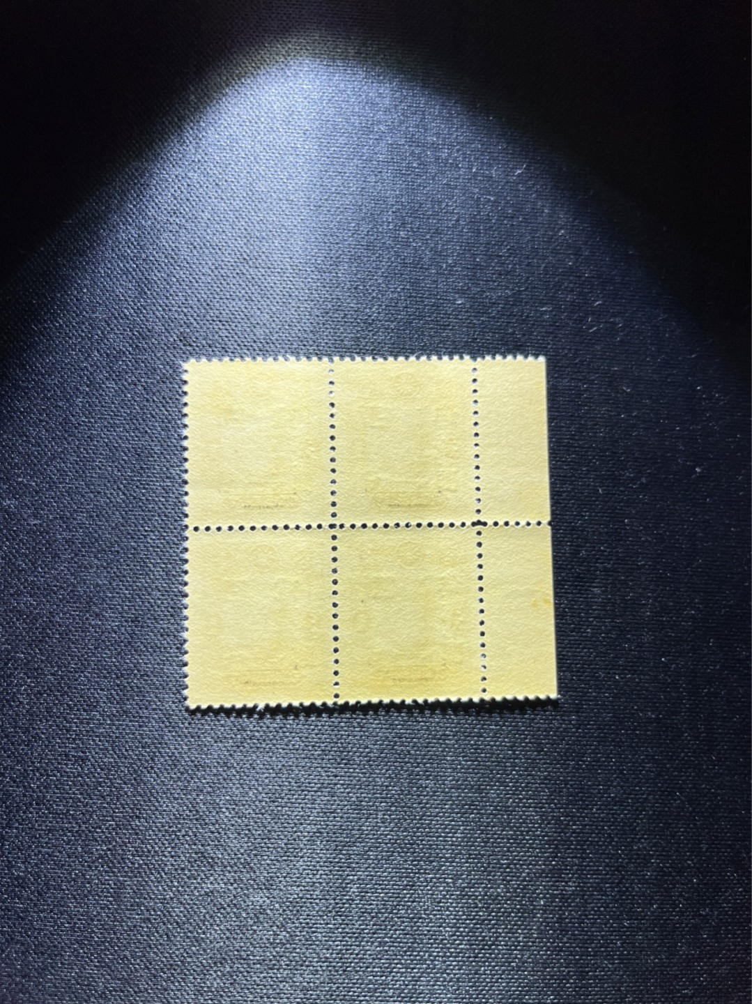 洪涛臻品 精选邮票限时拍卖第二十五期 孙像加字改值邮票方连一组，几乎全品，齿间有折，无明显瑕疵，注意捡漏