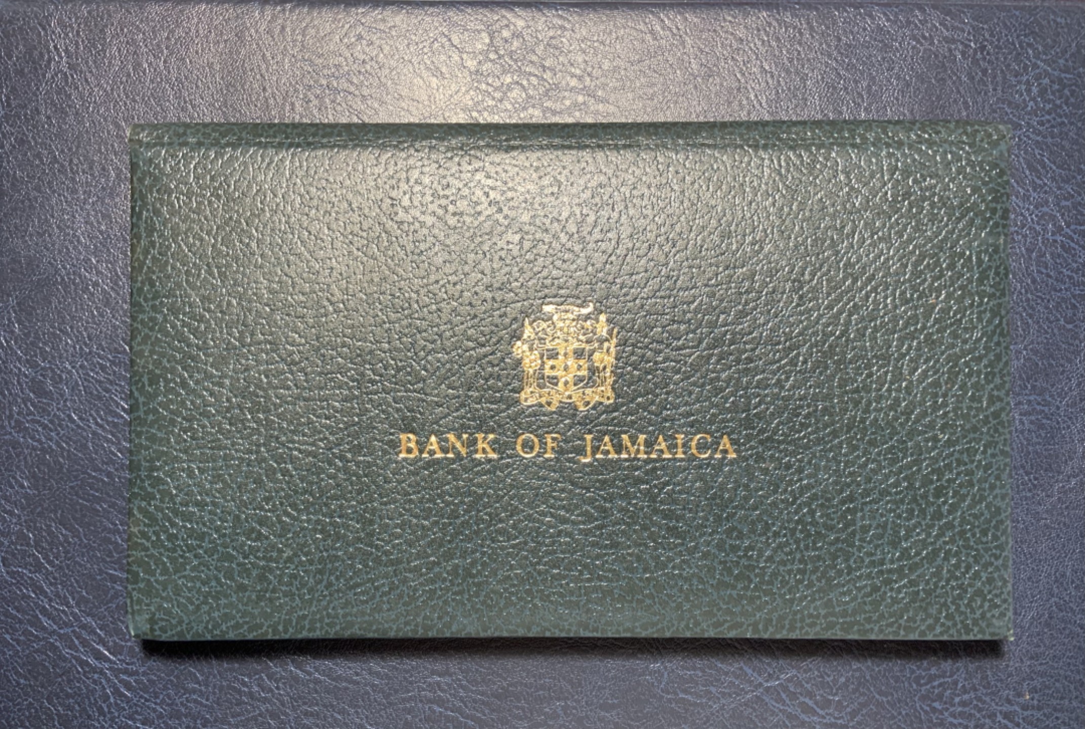 收藏联盟Quantum Auction 第190期拍卖(已更新) 牙买加1977年1-10元同号纸币 品相全新UNC  官方限量发行7500套收藏纪念册