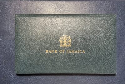 收藏联盟Quantum Auction 第190期拍卖(已更新) - 牙买加1977年1-10元同号纸币 品相全新UNC  官方限量发行7500套收藏纪念册