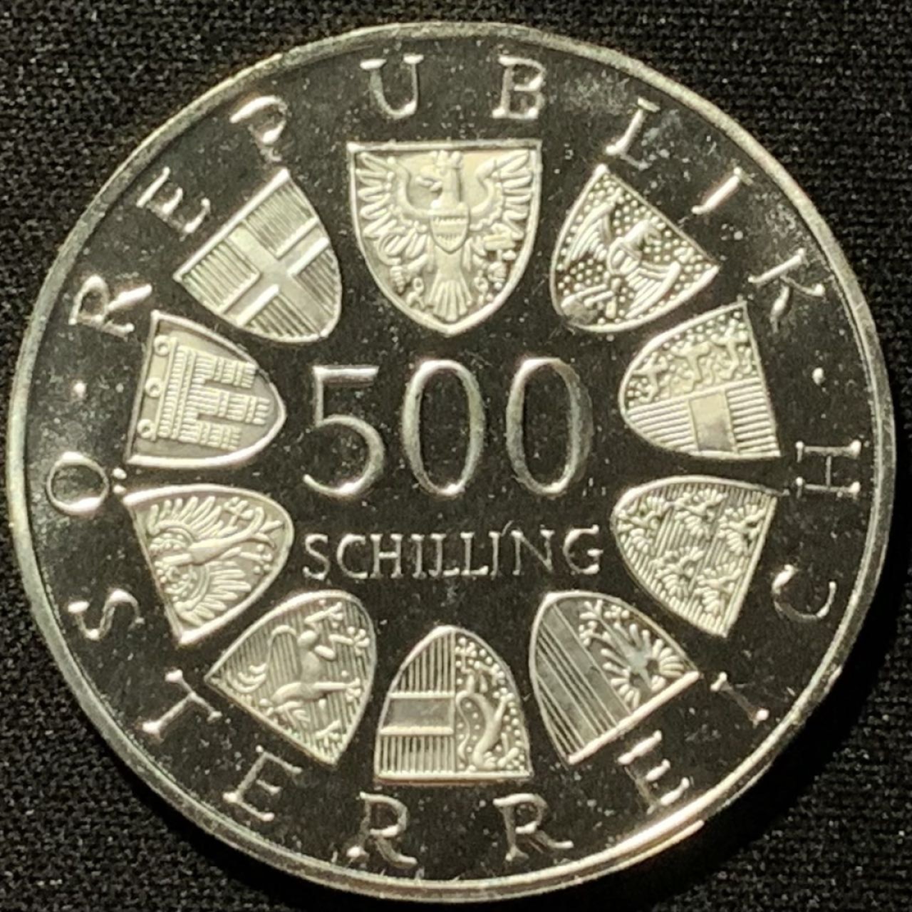 紫瑗钱币——第207期拍卖 奥地利 1983年 世界杯跳马锦标赛 500先令 24克 0.64银 精制