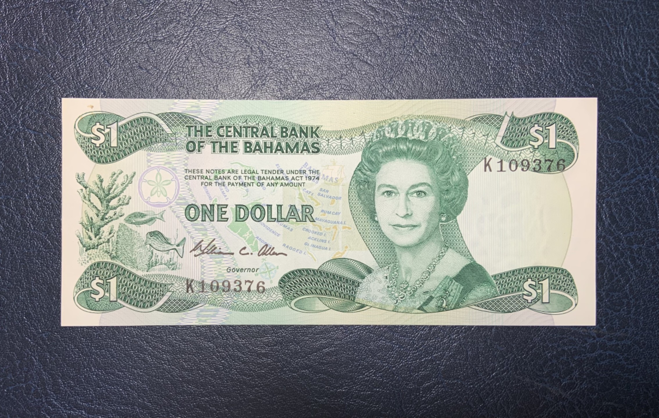 收藏联盟Quantum Auction 第191期拍卖(再次更新) 巴哈马1974年1元 品相UNC- 附带邮币卡纪念册