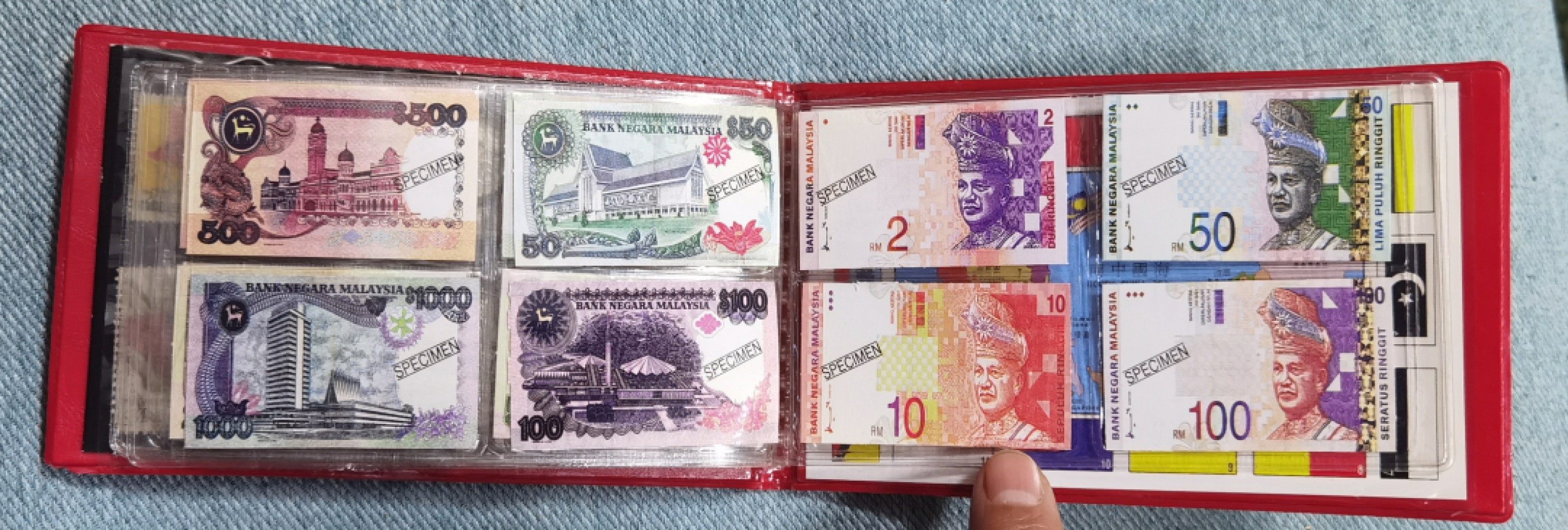 北京马甸外国币专卖微拍第八十四期，外国非贵金属流通币，纪念币专场，加中国近年邮票若干，陆续上新，欢迎关注 马来西亚钱币邮票旅游纪念册，纸币为微缩版纪念品非真币