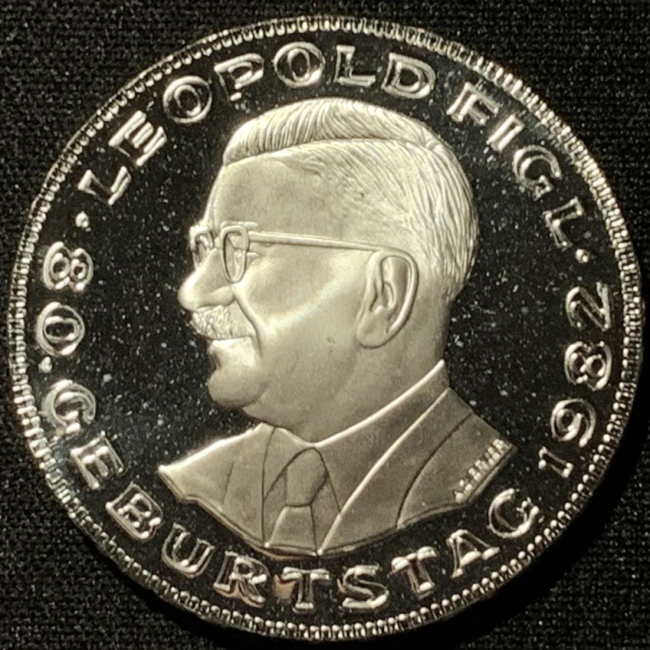 紫瑗钱币——第207期拍卖 奥地利 1982年 利奥波德·菲格尔诞辰80周年 500先令 24克 0.64银 精制