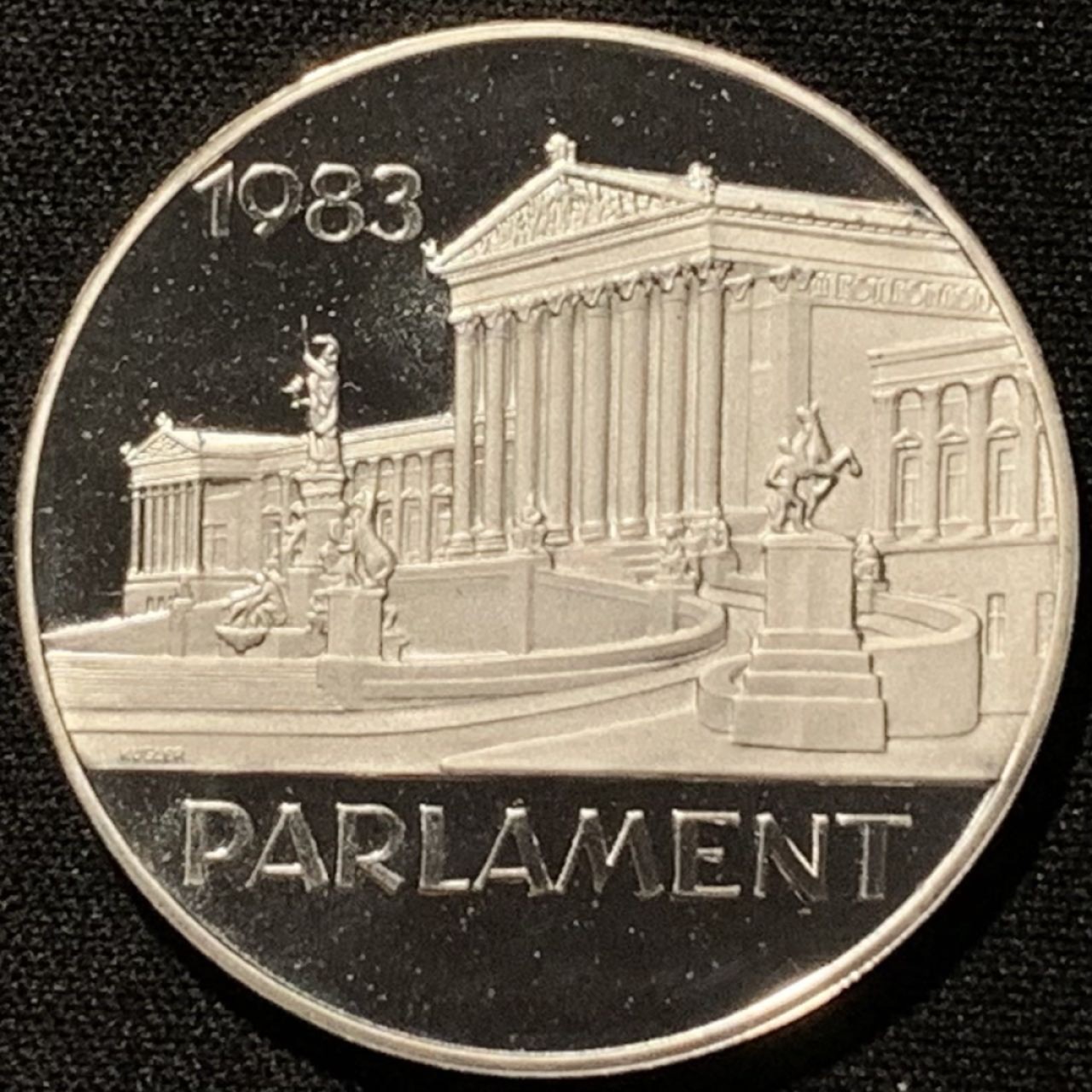 紫瑗钱币——第207期拍卖 奥地利 1983年 百年纪念-议会大厦 500先令 24克 0.64银 精制