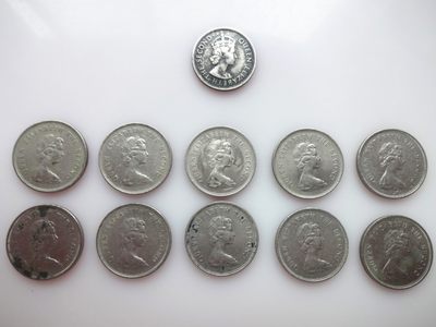娃娃家-金秋九月、第二场 - 香港壹元 伊丽莎白女王花冠头像10枚+伍毫高冠1枚- 11枚起拍