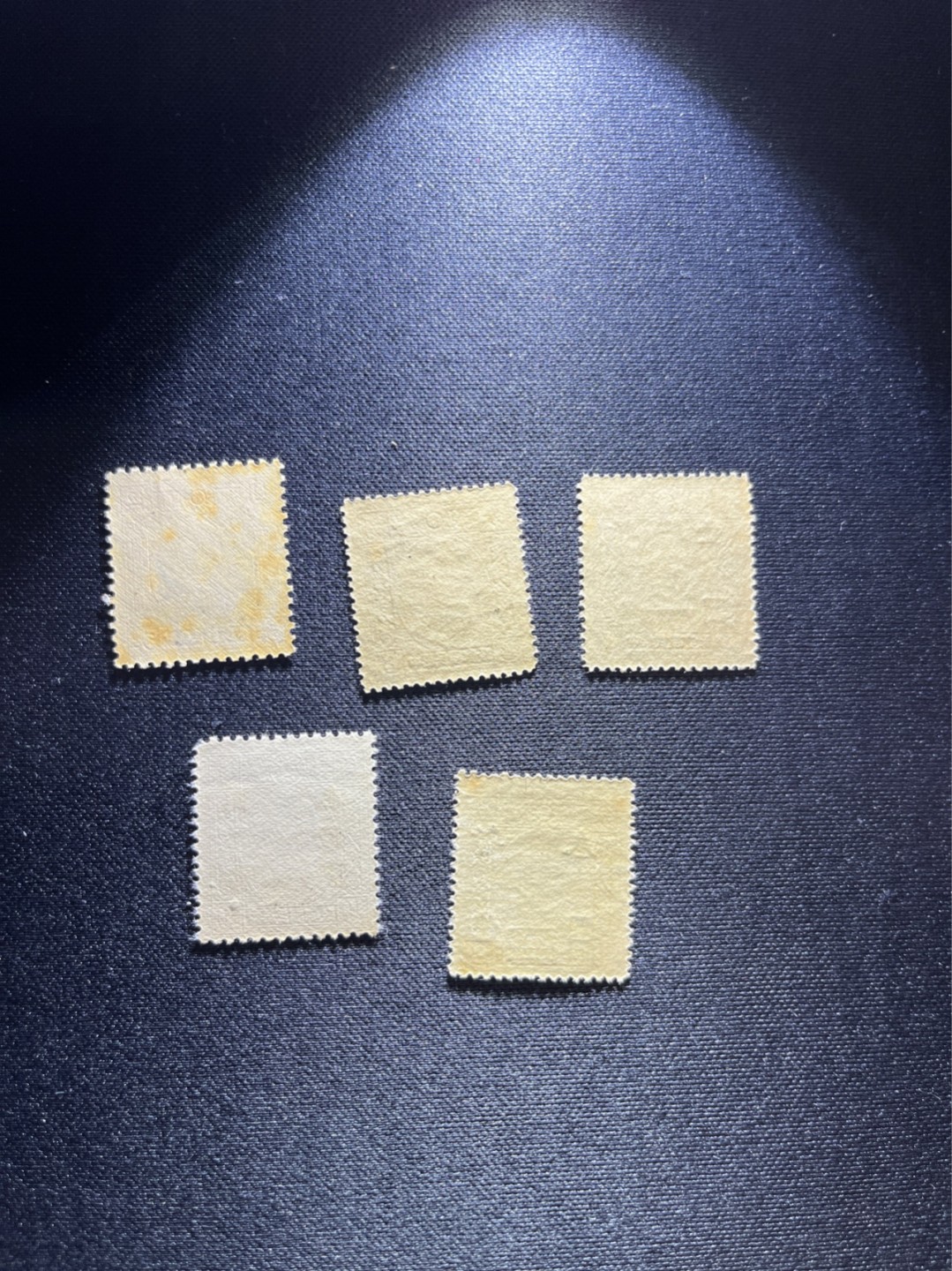 洪涛臻品 精选邮票限时拍卖第二十六期 民国孙像加字改值，2枚暂售，3枚国币，几乎全品，个别上品