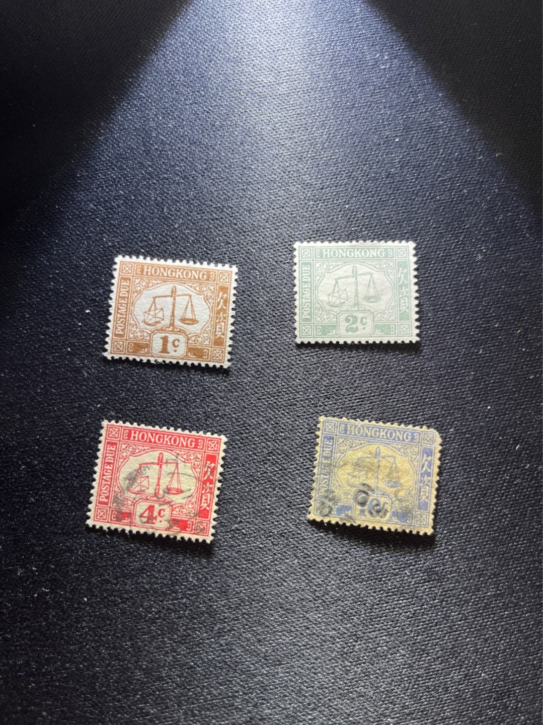 洪涛臻品 精选邮票限时拍卖第二十七期 香港邮票 品相自定，年代久远，新旧混，包老包真