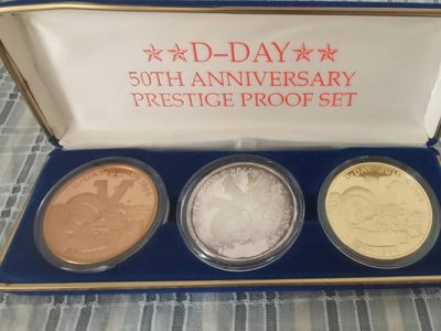 外国币章专场 - 赫特河公国D-day50周年套币