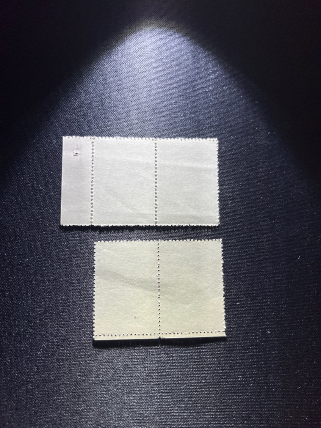 洪涛臻品 精选邮票限时拍卖第二十八期 纪14儿童  版撕上品2套，软折  会处理的分分钟修复，全品一套八十元，高性价比，注意捡漏