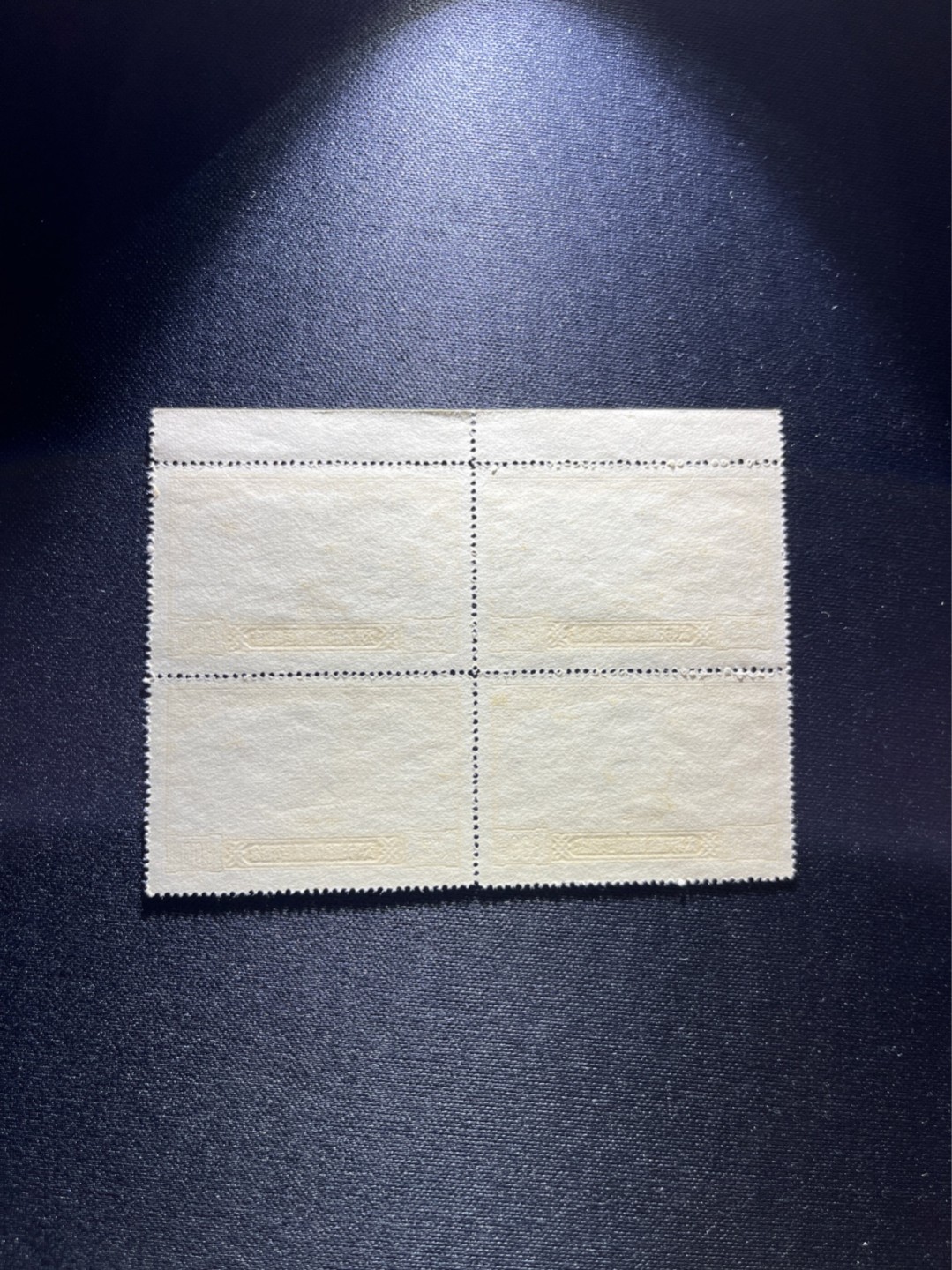 洪涛臻品 精选邮票限时拍卖第二十八期 纪12金田起义新  4-2 四方连一组，版撕票，全品嘎嘎绝，可评级，注意捡漏。大票幅的草纸票，雕刻版印刷，十分精美，且版票撕开， 面艳背白，齿孔完美，均带边纸，收藏评级两相宜。  
