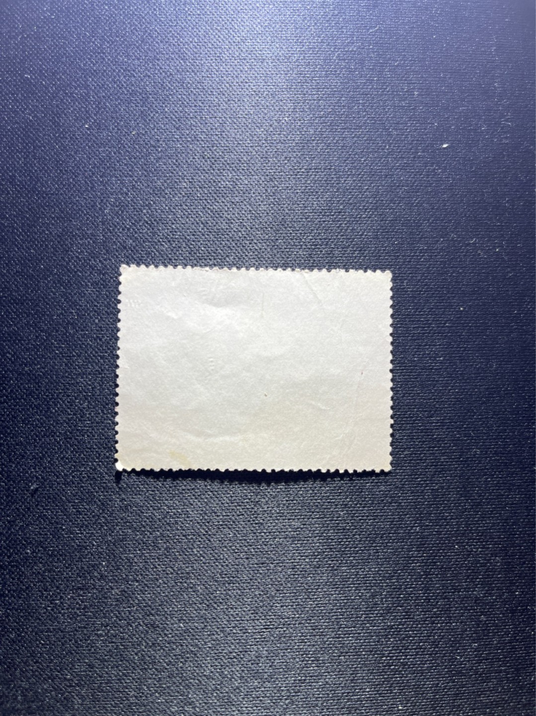 洪涛臻品 精选邮票限时拍卖第二十九期 文9抗暴信销一枚，上品，信销票里算状态非常好的，颜色正注意捡漏