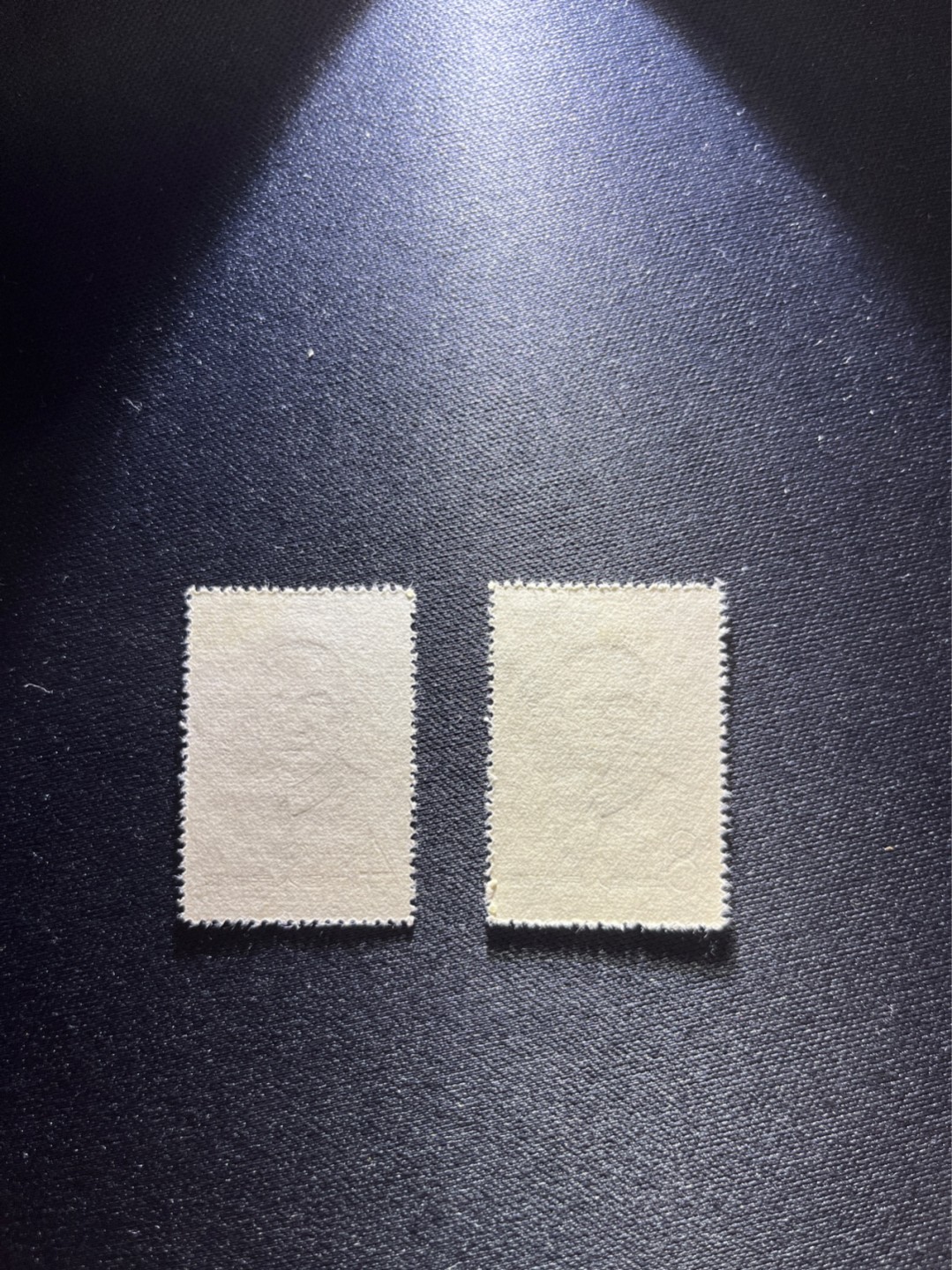 洪涛臻品 精选邮票限时拍卖第二十八期 纪38孙中山盖销全 全品顺戳  4分头顶拖墨导致面污，难得一见的印刷瑕疵