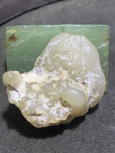 精美天然新疆哈密冻料高玉化蛋白玉原石一块， - 精美天然新疆哈密冻料高玉化蛋白玉原石一块，