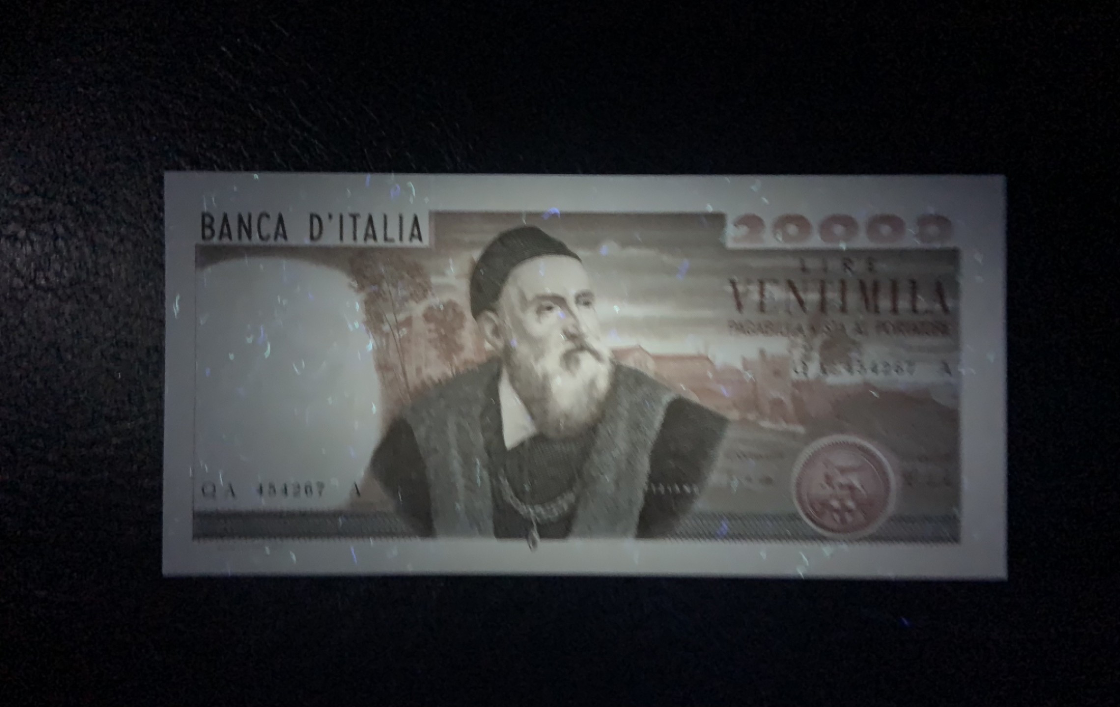 收藏联盟Quantum Auction 第192期拍卖(再次更新) 意大利1975年20000里拉 品相全新UNC 提香和《天上的爱和人间的爱》