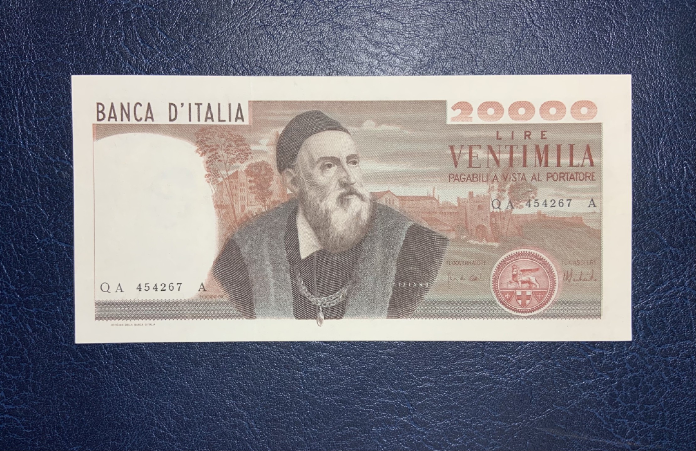 收藏联盟Quantum Auction 第192期拍卖(再次更新) 意大利1975年20000里拉 品相全新UNC 提香和《天上的爱和人间的爱》