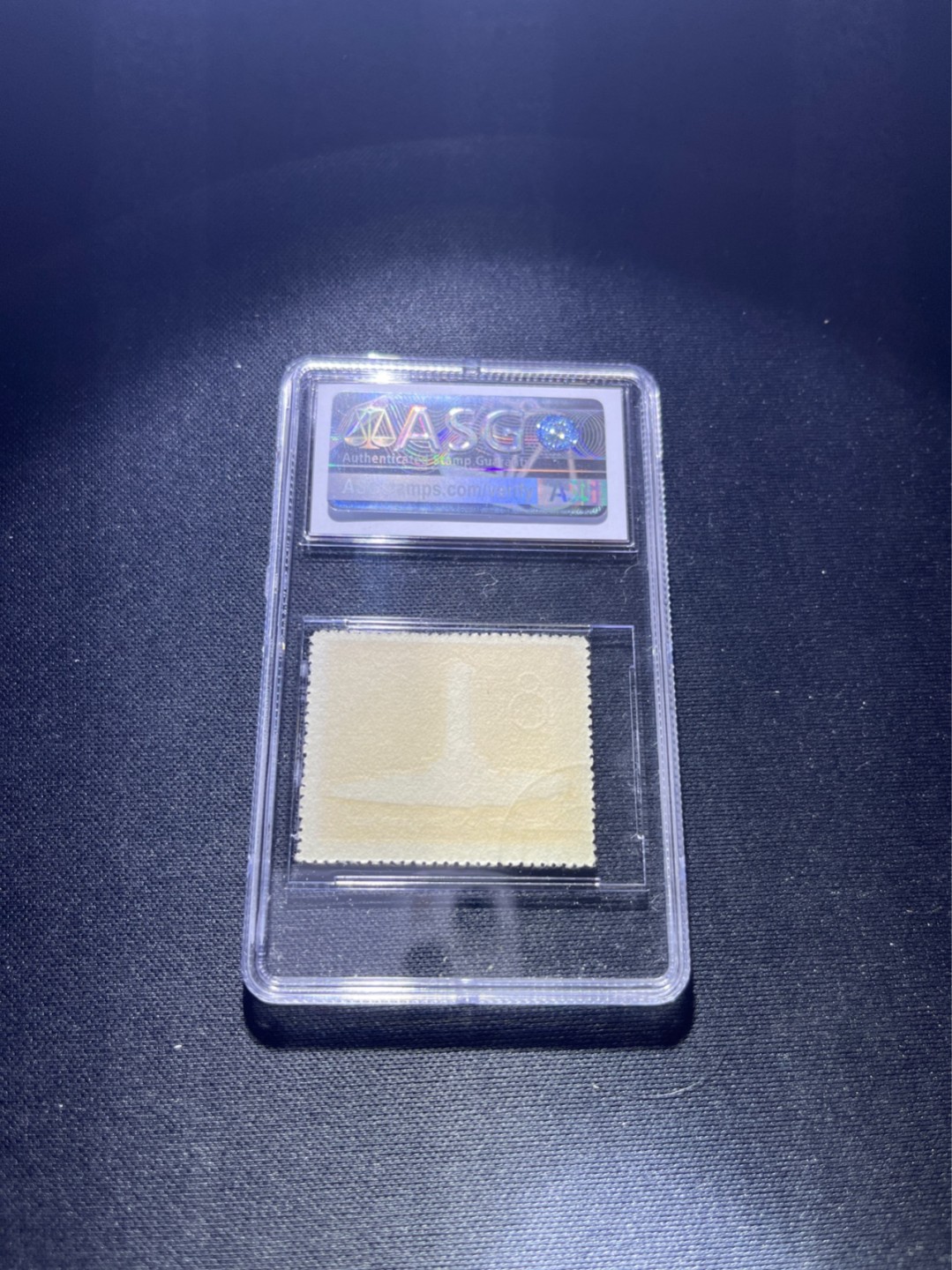 洪涛臻品 精选邮票限时拍卖第三十一期 纪47纪念碑盖销  ASG90分，版撕送评，状态极佳，齿孔饱满居中好，90分基本就是老纪特草纸票的天花板了!一步到位。 喜欢不要错过。