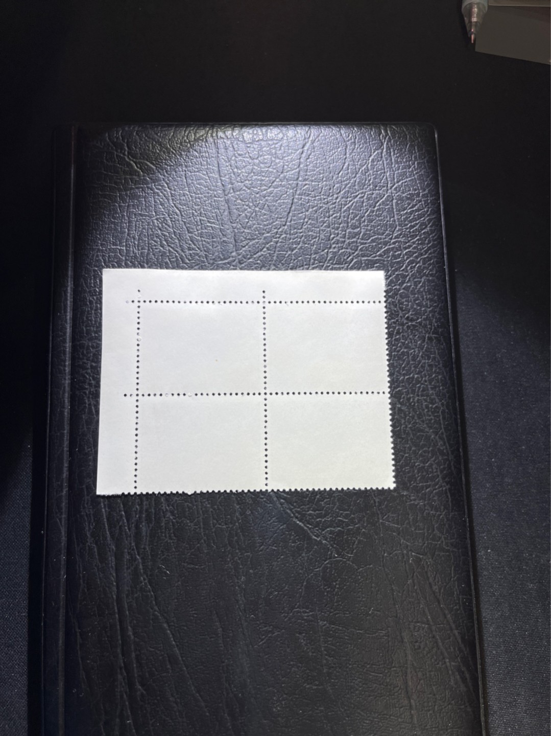 洪涛臻品 精选邮票限时拍卖第三十一期 编号巴黎公社 N11  四方连一组，编号票中的龙头，版撕全品嘎嘎绝，收藏级品相。齿孔新且饱满，全品可评级，注意捡漏